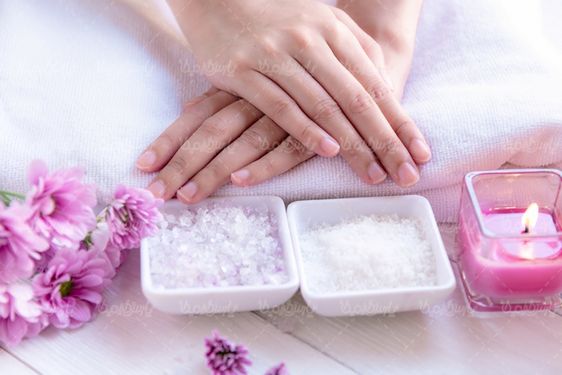 تصویر با کیفیت سالن ماساژ