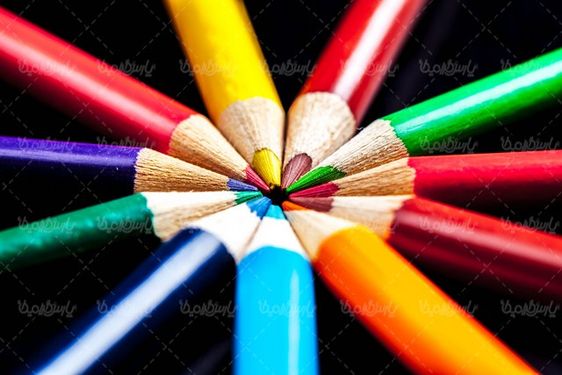 تصویر با کیفیت مداد رنگی