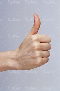 علامت دادن با دست