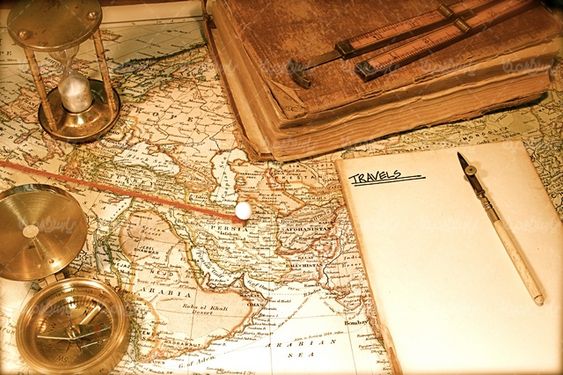 عکس با کیفیت قطب نما