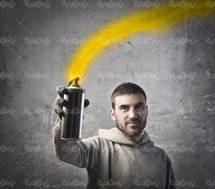 اسپری رنگ