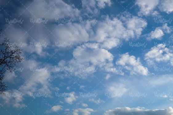 تصویربا کیفیت آسمان آبی