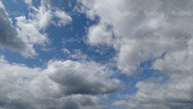 آسمان نیمه ابری