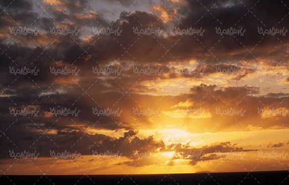 منظره زیبای غروب خورشید