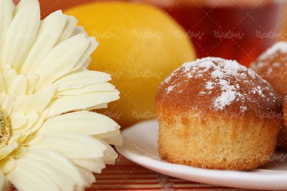 عکس با کیفیت کیک و چای