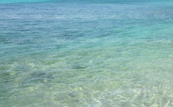 Water free background