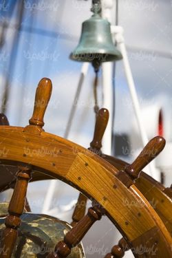 Pleasure boat
