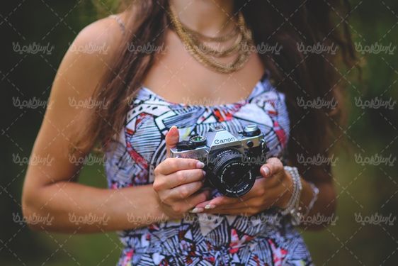 دوربین عکاسی حرفه ای