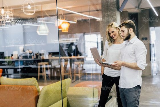 عکس با کیفیت تیم کاری