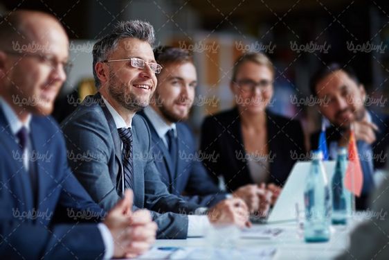 تصویر با کیفیت گروه کاری