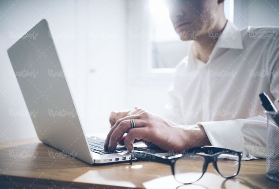 میز کامپیوتر