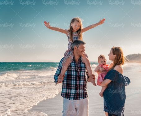 عکس با کیفیت خانواده