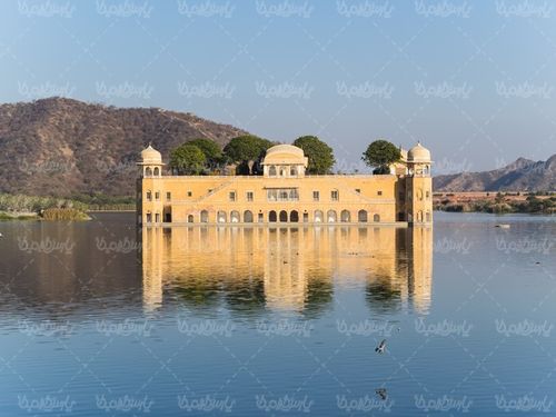 بنای تاریخی