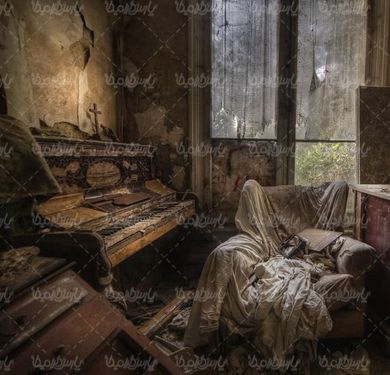 Abandoned building