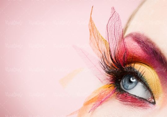Eye makeup