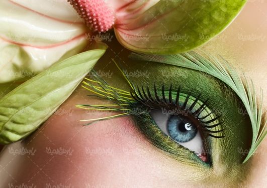 Eye makeup