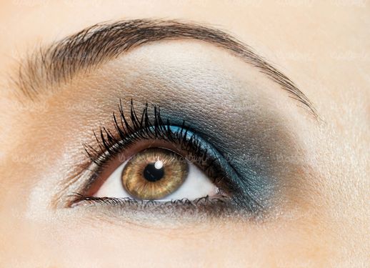 Eye makeup