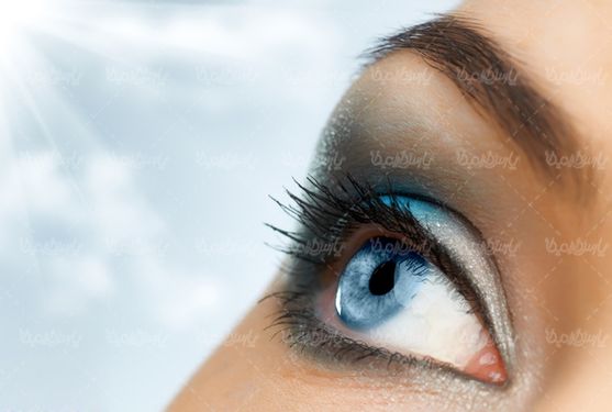 Eye makeup