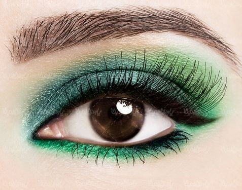 Eye makeup