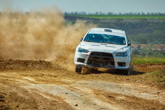Racing car