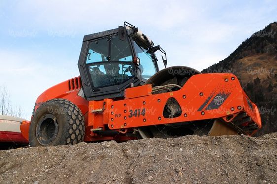 Road construction roller