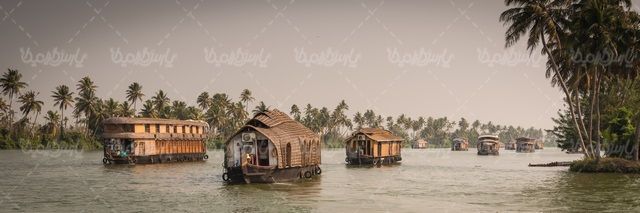 Pleasure boat