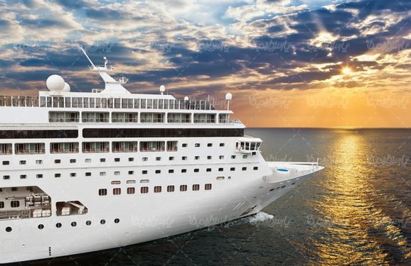 Passenger ship