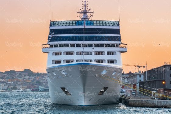 Passenger ship