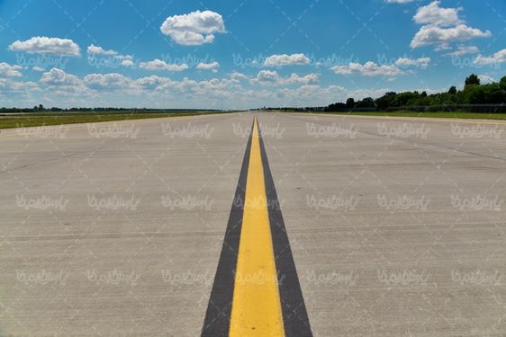 فرودگاه