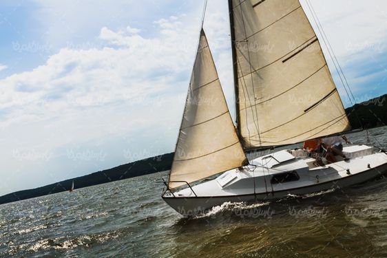 Pleasure boat