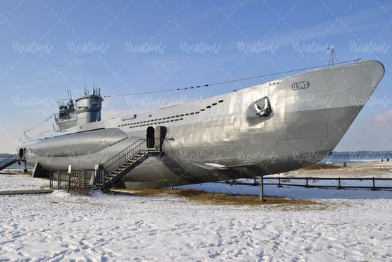 submarine