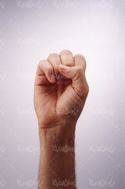علامت دادن با دست