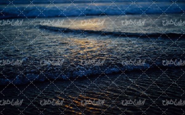 پس زمینه