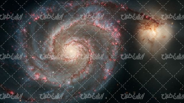تصویر با کیفیت منظره دریاچه همراه با شب پر ستاره