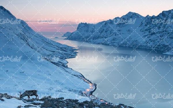 تصویر با کیفیت طبیعت زمستان به همراه منظره زیبا و طبیعت زیبای برفی