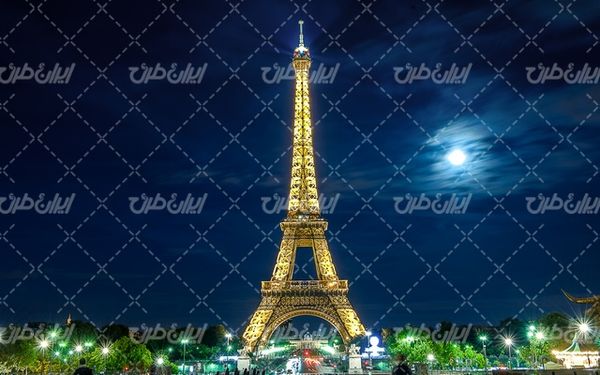 تصویر با کیفیت معماری سازه همراه با عکس شهر و ساختمان