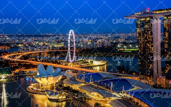 تصویر با کیفیت شهر مدرن همراه با عکس شهر و ساختمان