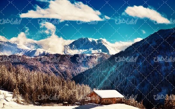 تصویر با کیفیت منظره زیبای زمستان به همراه برف و طبیعت برفی