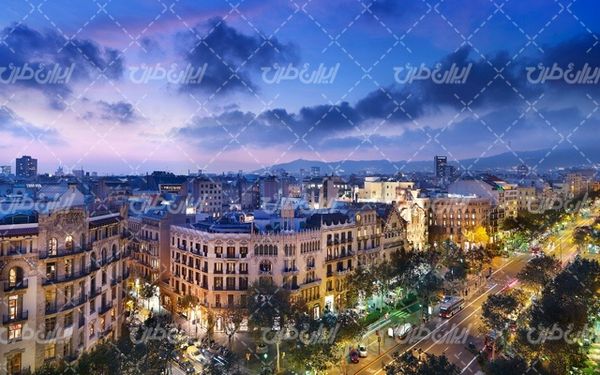تصویر با کیفیت نمای شهر همراه با عکس شهر و ساختمان
