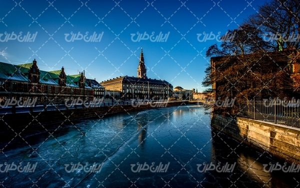 تصویر با کیفیت جاذبه های توریستی زیبا همراه با عکس شهر و ساختمان های شهری