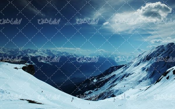 تصویر با کیفیت منظره زیبای فصل سرما به همراه برف و طبیعت برفی