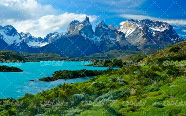 تصویر با کیفیت چشم انداز همراه با منظره و چشم انداز زیبای رودخانه
