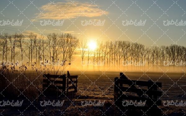 تصویر با کیفیت چشم انداز زیبای غروب آفتاب همراه با منظره و طبیعت زیبا