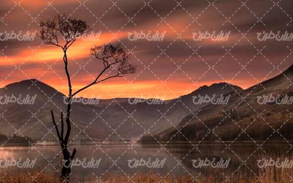تصویر با کیفیت چشم انداز زیبای غروب آفتاب همراه با منظره دیدنی و طبیعت زیبا