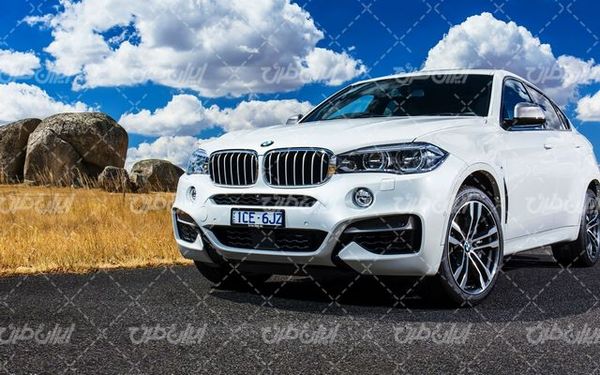 تصویر با کیفیت نمایشگاه خودرو همراه با گالری خودرو و نمایشگاه ماشین