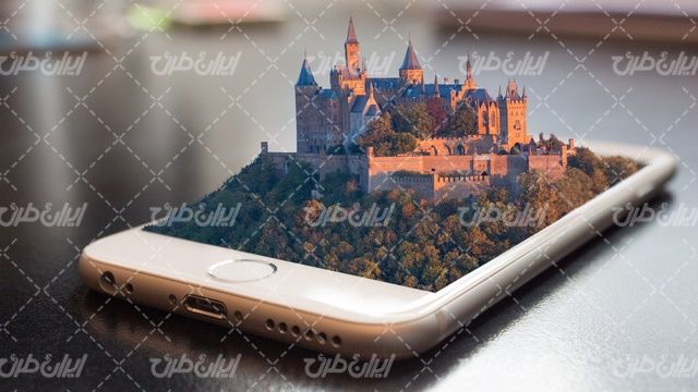 تصویر با کیفیت موبایل همراه با اسمارت فون و قلعه قدیمی