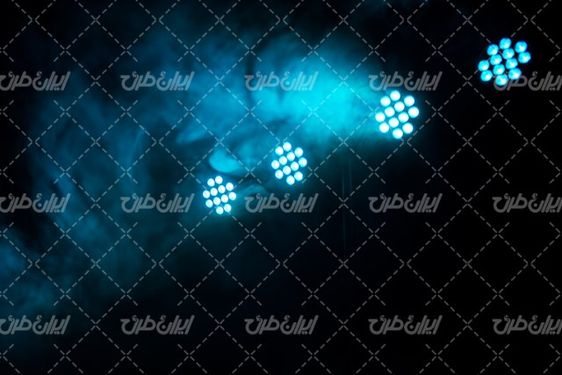 تصویر با کیفیت پس زمینه همراه با تصویر زمینه و بک گراند گرافیکی