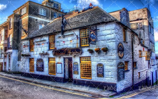 تصویر با کیفیت شهر ساحلی همراه با عکس شهر و ساختمان