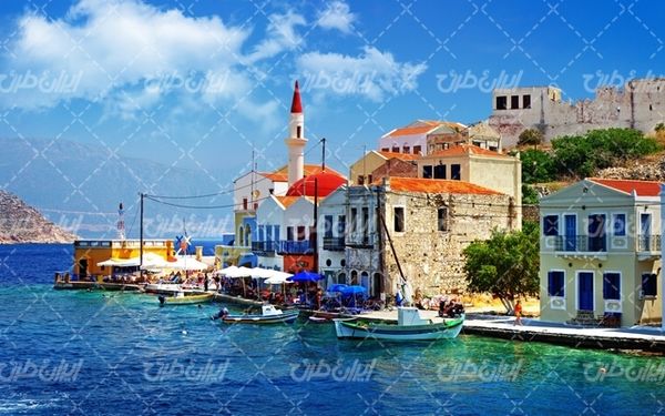 تصویر با کیفیت آپارتمان همراه با عکس شهر و ساختمان