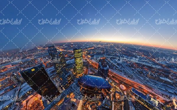 تصویر با کیفیت سازه شهری همراه با عکس شهر و ساختمان